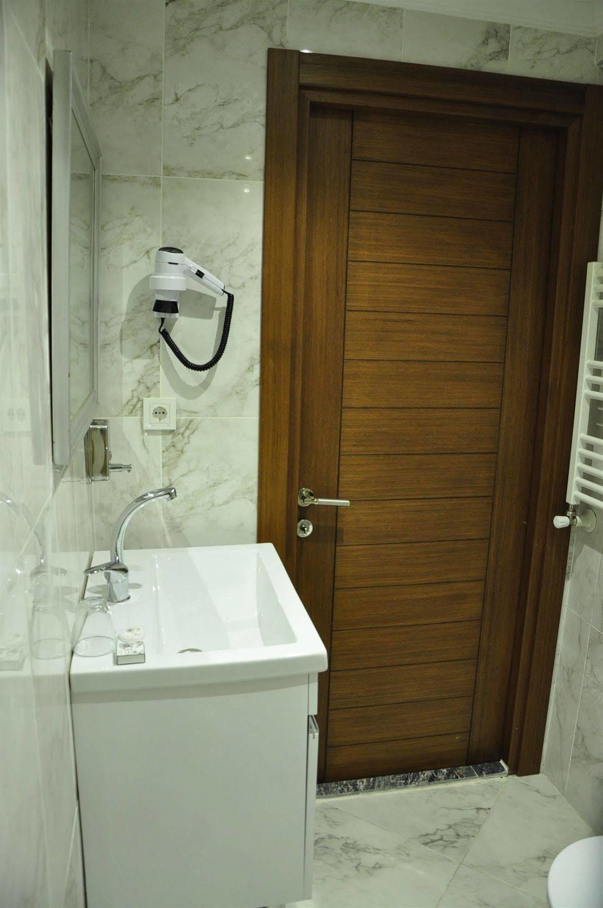 Guest House Harbiye Istanbul Bagian luar foto